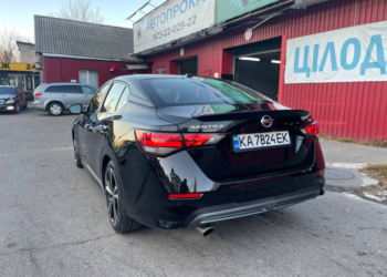 Прокат Nissan Sentra: правила, требования и особенности