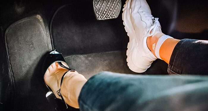 В какой обуви не стоит садиться за руль: мнение экспертов