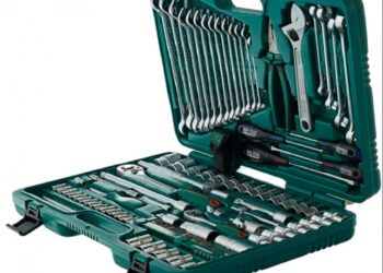 Великий вибір інструментів та обладнання для автосервісів