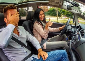 Обучение в автошколе: этапы и важные моменты, которые нужно знать