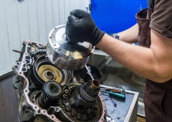 Постачальник послуг з ремонту та обслуговування автоматичних коробок передач (АКПП)